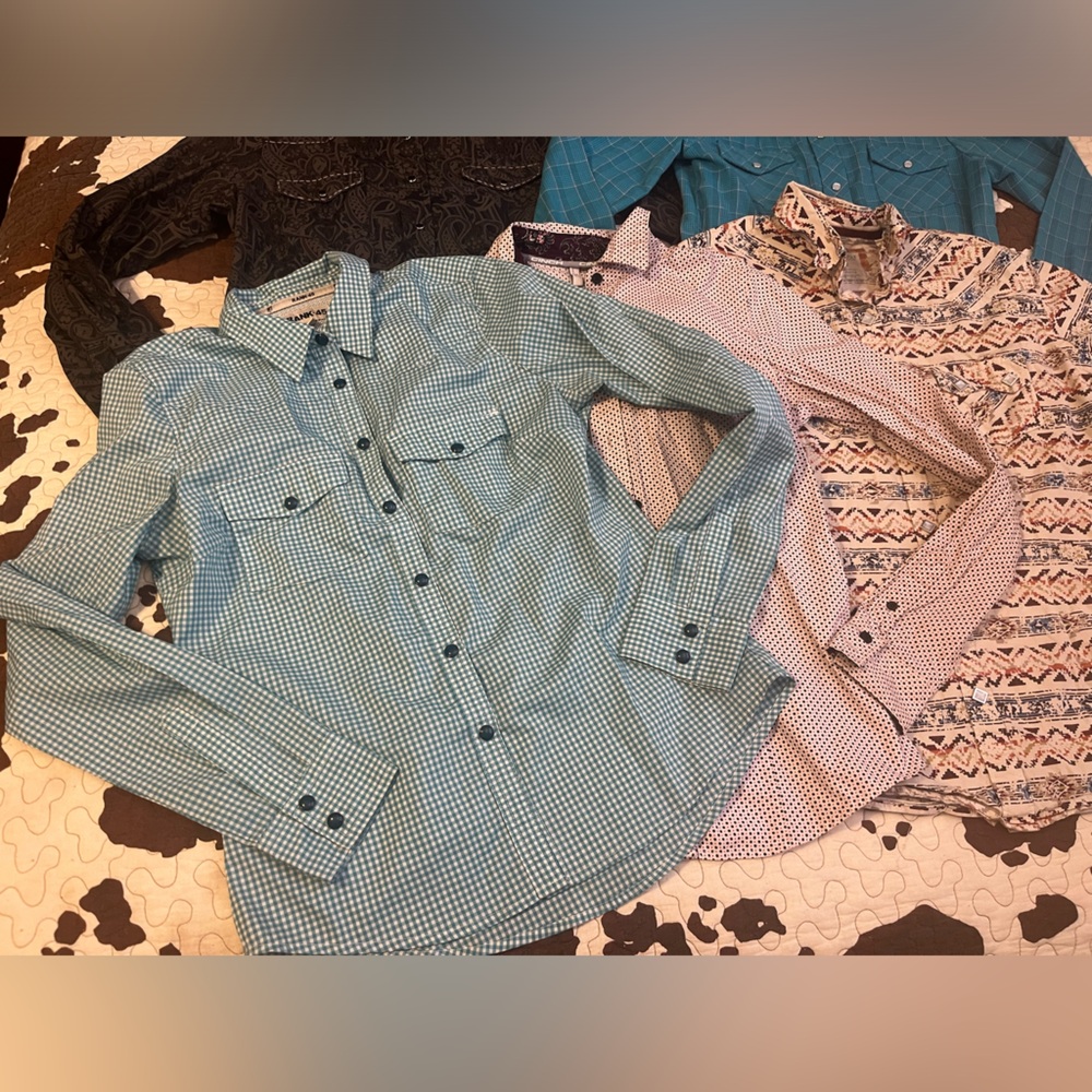 Womens Ariat Cinch Hooey Panhandle Button up Rodeo Lot of Xs Small lot